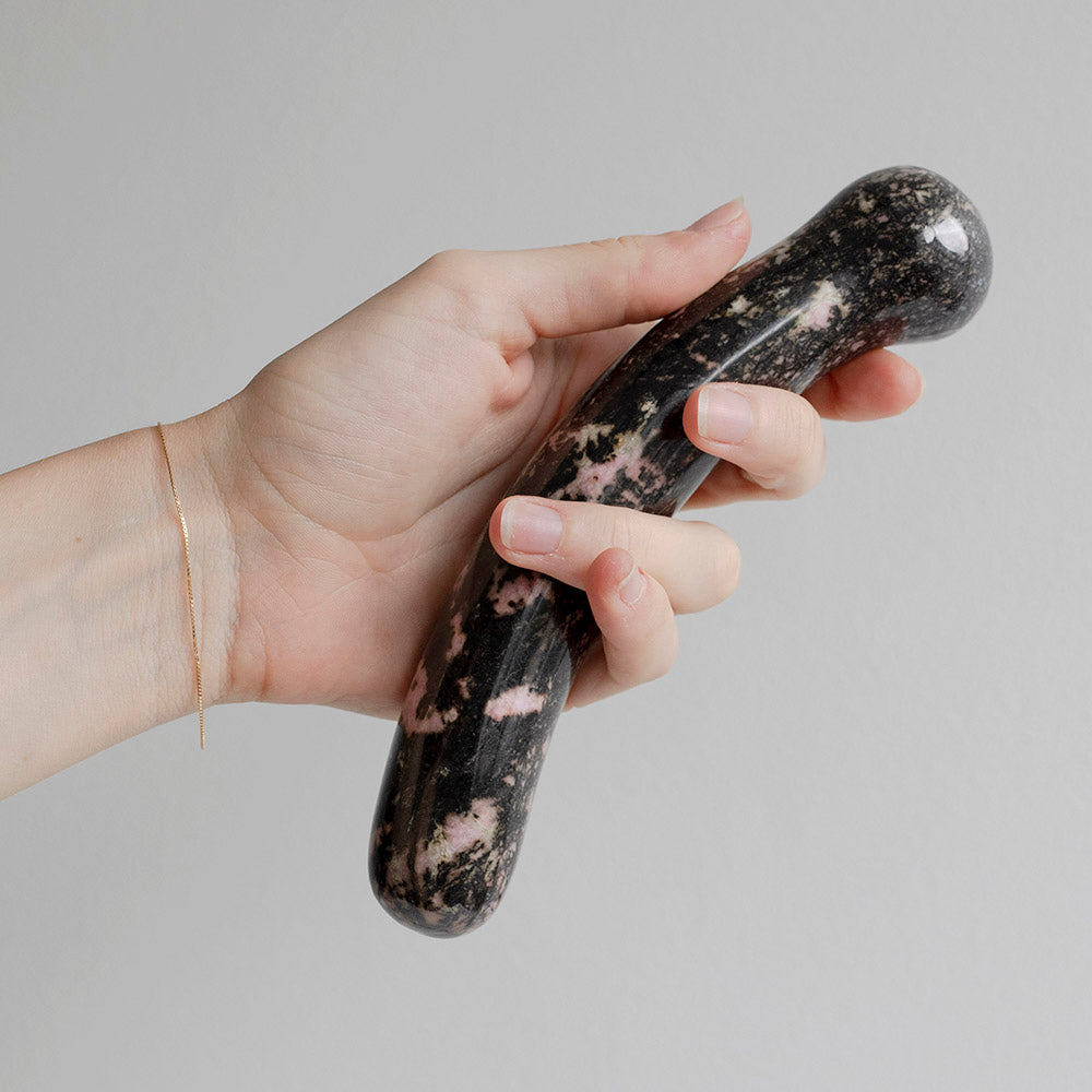 Chakrubs Anahata Curve Rhodonite Wand